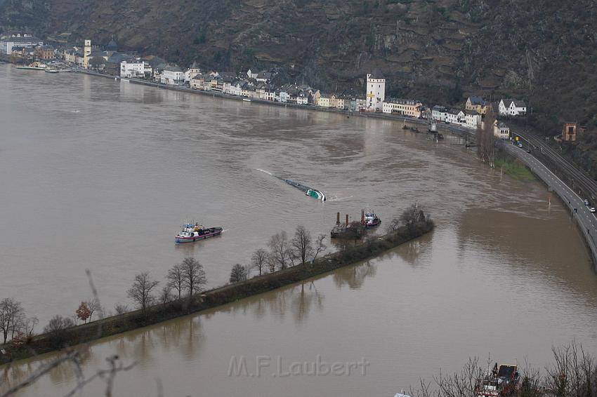 Schiff gesunken St Goarhausen Loreley P078.jpg